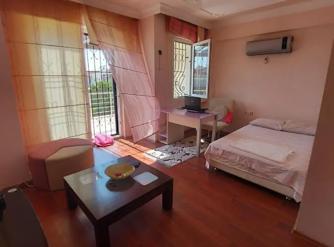 Orhan Villasi Villa *